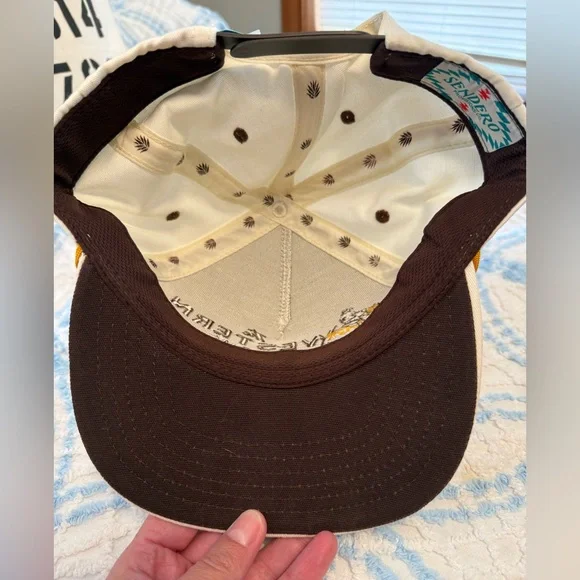 Sendero Hat Company western show - Picture 2 of 3